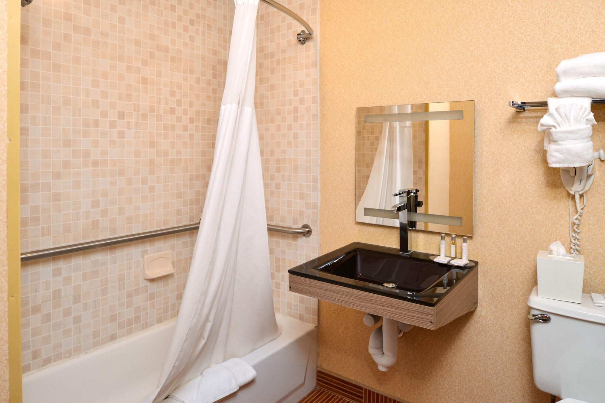 Baltimore Plaza Hotel Extérieur photo