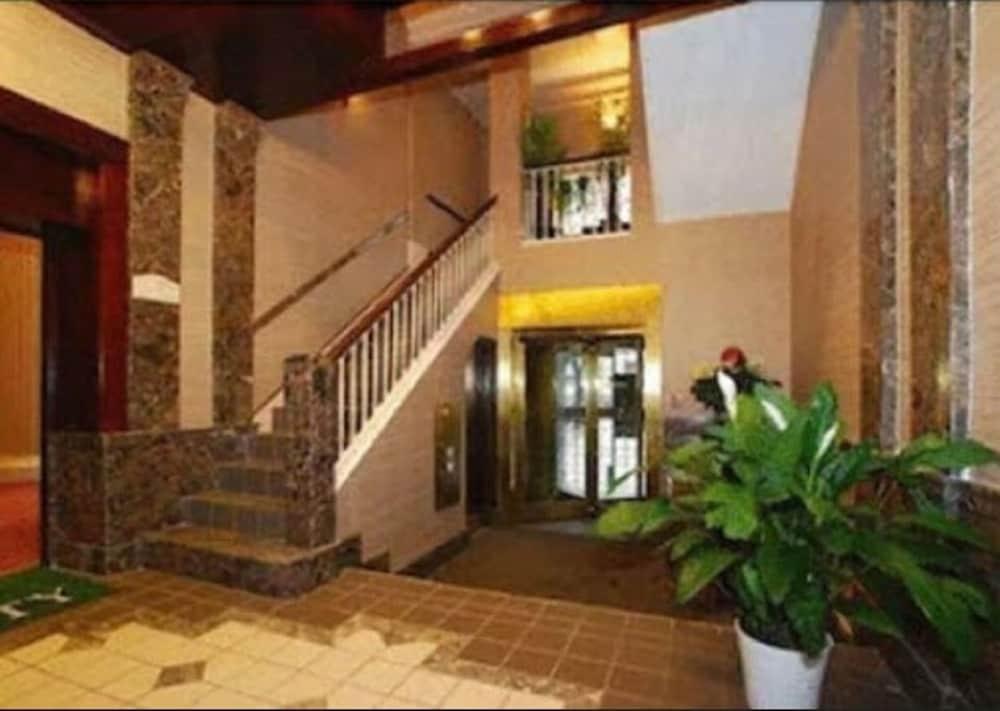 Baltimore Plaza Hotel Extérieur photo