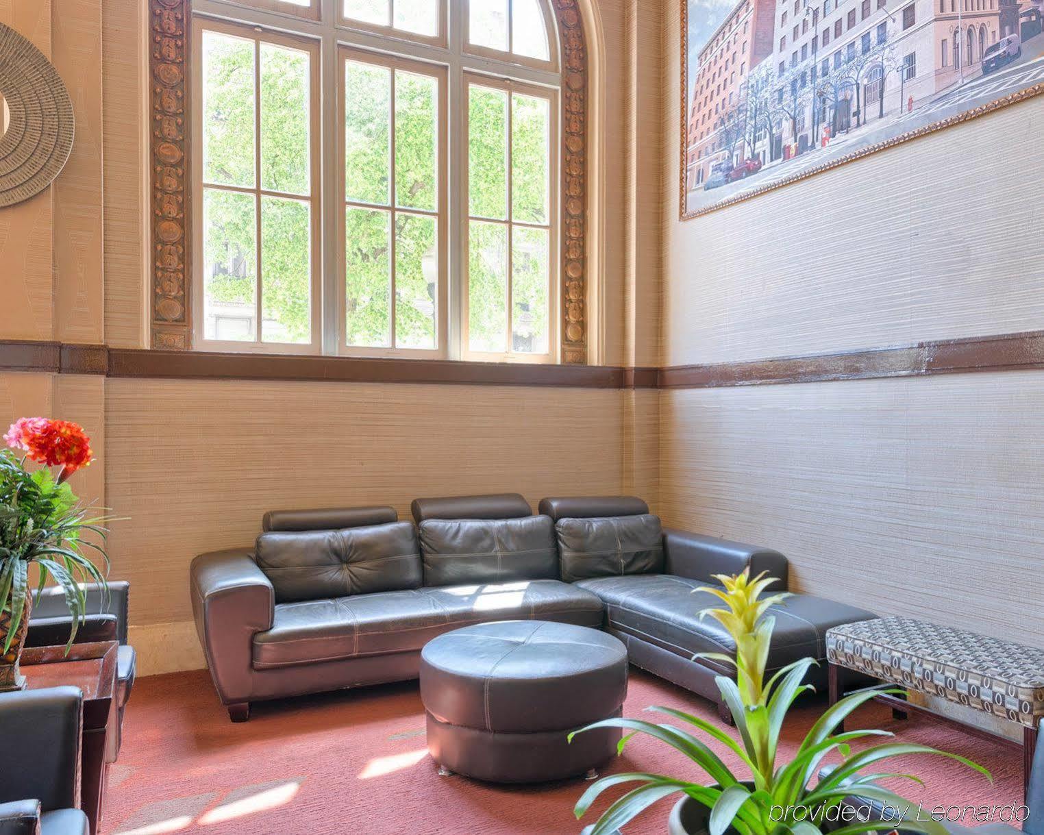 Baltimore Plaza Hotel Extérieur photo