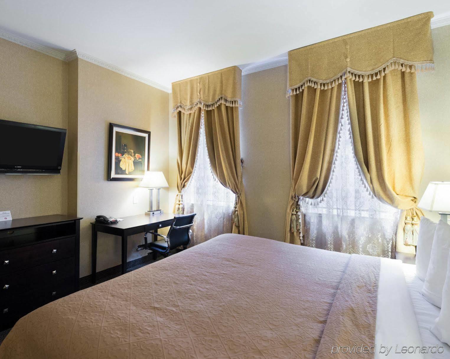 Baltimore Plaza Hotel Extérieur photo